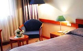 Tori Hotel Tbilisi 3*